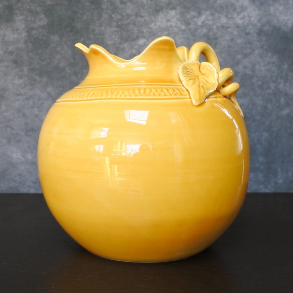 Vietri Made In Italy Mustard Yellow Art Pottery Planter Vase - Picture 5 of 9